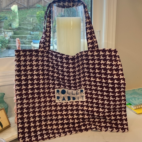 Roller Rabbit Tote BRAND NEW NEVER USED - Picture 2 of 7